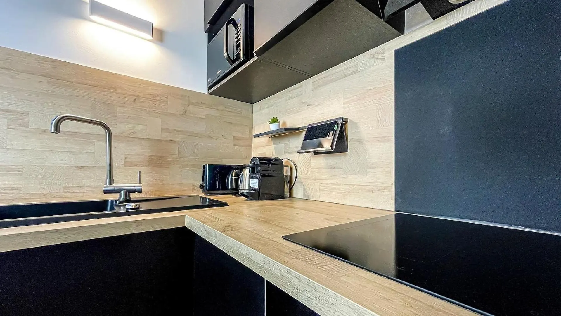 Homey Helsinki - Hyper Centre - Proche Geneve - Terrasse Privee - Wifi & Netflix Annemasse France