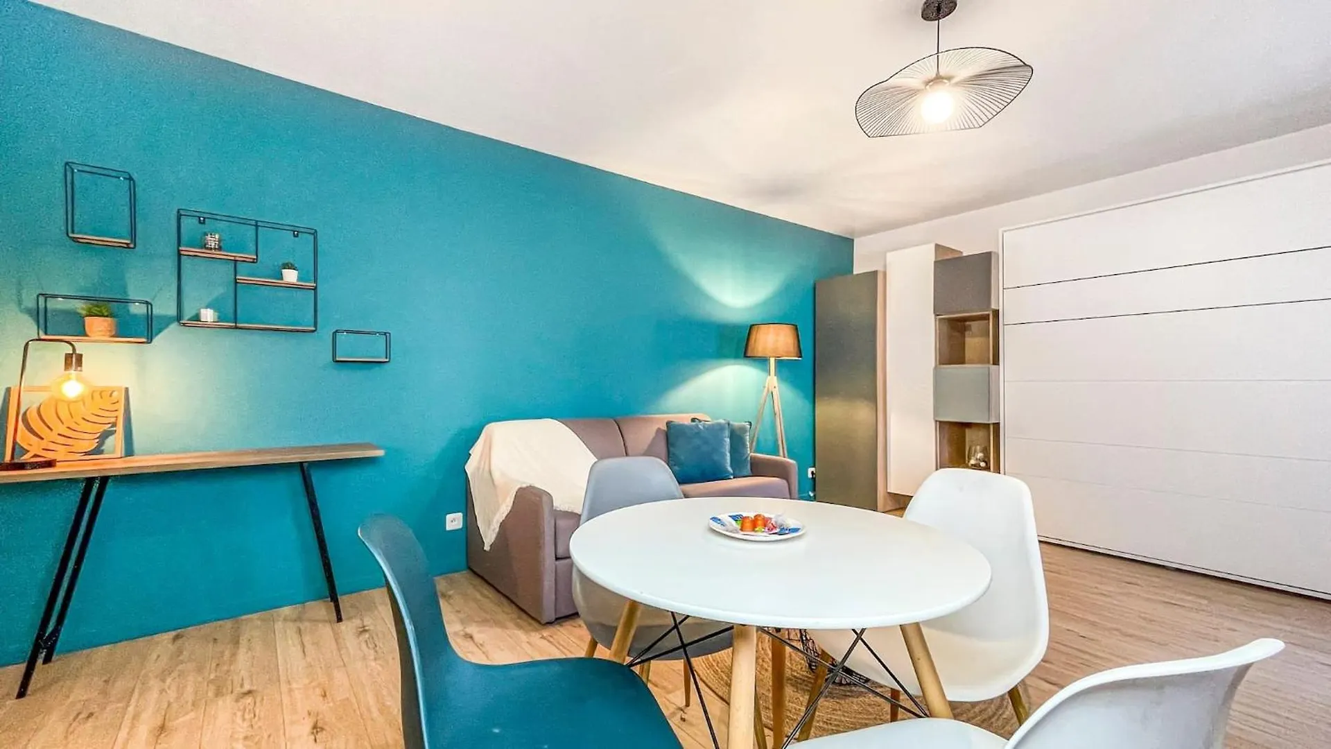 Homey Helsinki - Hyper Centre - Proche Geneve - Terrasse Privee - Wifi & Netflix Annemasse